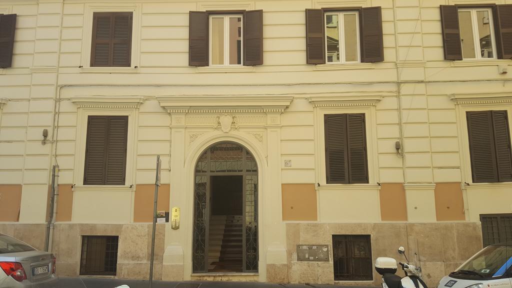 Una Finestra Su Monti Roma Eksteriør bilde