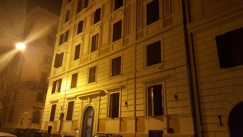Una Finestra Su Monti Roma Eksteriør bilde