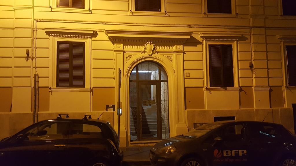 Una Finestra Su Monti Roma Eksteriør bilde